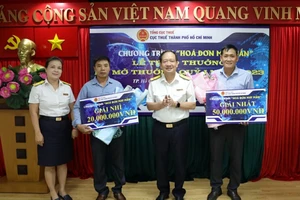 Mua hàng lấy hoá đơn, cơ hội trúng thưởng 50 triệu đồng