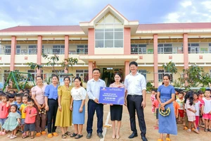 Công ty Thủy điện Đồng Nai hỗ trợ xây dựng cở sở vật chất trường học