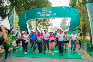 Giải chạy “Vietcombank Run & Share 2024: Vạn trái tim - Một niềm tin” tiếp tục đóng góp cho quỹ “Vững tương lai”