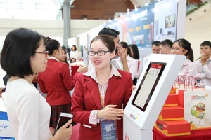 Dấu ấn HDBank trong bức tranh chuyển đổi số sôi động của ngành ngân hàng