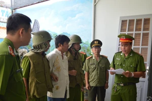 Bắt giang hồ bảo kê xây nhà trái phép trên đất Nhà nước