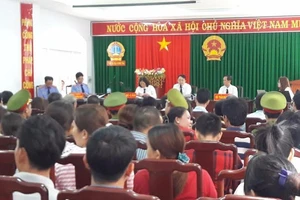 Xét xử vụ án đánh bạc với 57 bị cáo