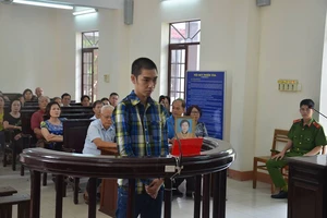 Sau khi chữa khỏi tâm thần, 1 sinh viên lãnh án nặng