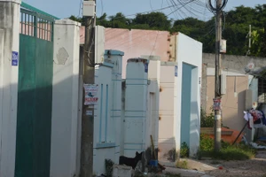 7 căn nhà lấn chiếm đất công tự nguyện tháo dỡ