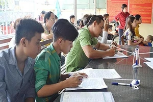  Chuyển cấp thẻ CCCD từ công an sang UBND huyện, TP 