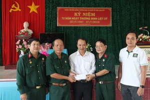 Sở Tư pháp TP.HCM thăm trung tâm điều dưỡng thương binh nặng