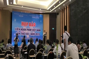 1.600 nghệ sĩ dự liên hoan phim Việt Nam lần thứ 21 ở Vũng Tàu