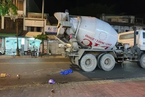Vũng Tàu: Một thanh niên tử vong sau va chạm xe trộn bê tông