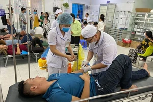 Du khách bị ngộ độc, 1 nhà hàng ở Vũng Tàu bị phạt 160 triệu