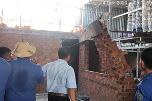 Lãnh án vì đánh cán bộ đô thị phường