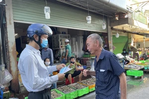 Bà Rịa-Vũng Tàu: Phạt 180 người không đeo khẩu trang 