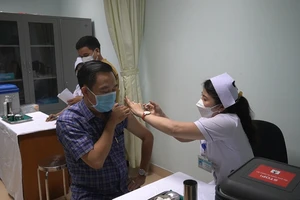 Bà Rịa-Vũng Tàu thông tin rõ hơn về việc đăng ký mua vaccine phòng COVID-19