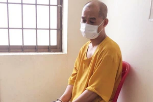 Công an phát hiện 1 trụ trì đã bị đuổi khỏi chùa đang tàng trữ m‌a tú‌y