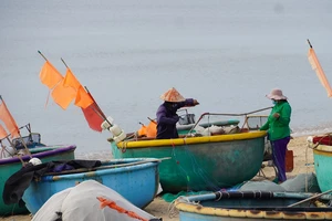 Ngư dân vùng xanh Bà Rịa- Vũng Tàu đi biển chuyến đầu tiên sau giãn cách