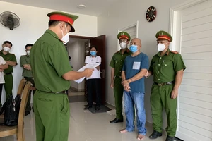 Công an Vũng Tàu bắt người chia sẻ nội dung sai về dịch lên Facebook