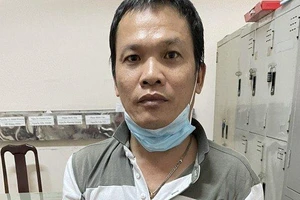 Tự tử cùng người yêu nhưng không chết, thanh niên trốn truy nã, ở với người khác