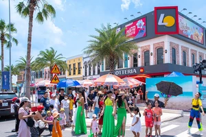 'Thủ phủ du lịch' mới Hồ Tràm sôi động với lễ hội đường phố 