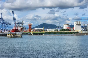 Bà Rịa-Vũng Tàu: GRDP trừ dầu khí ước đạt 4,76% trong 9 tháng đầu năm 