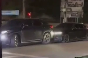 2 tài xế húc nhau bằng ô tô ở Bà Rịa bị tạm giữ hình sự