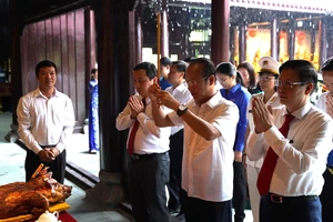 Long trọng Lễ giỗ các Anh hùng Liệt sĩ và đồng bào yêu nước hy sinh tại Côn Đảo