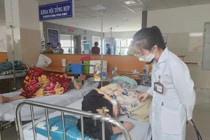 Vũng Tàu: 1 người nhập viện với triệu chứng ngộ độc thực phẩm, sau đó tử vong