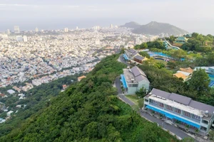 Đến Vũng Tàu dịp Lễ 30-4 vui chơi chỗ nào, đậu xe ra sao, đi vệ sinh miễn phí ở đâu?