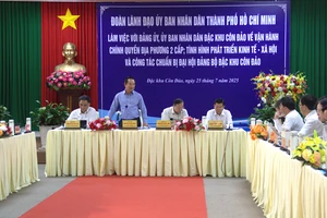 Chủ tịch UBND TP.HCM Nguyễn Văn Được làm việc với đặc khu Côn Đảo 