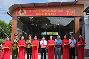 TP.HCM: Ra mắt bộ phận một cửa tại 6 công an cấp xã ở khu vực 2