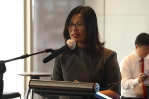 Có thu phí bản quyền phim về chiến tranh khi phát qua các nền tảng quốc tế?