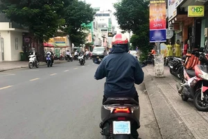 Che biển số xe tránh phạt nguội: Vừa bị phạt tiền vừa bị trừ điểm giấy phép lái xe