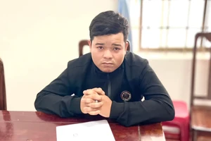 Bắt tạm giam lái xe tải tông tử vong cháu gái 8 tuổi ở Phú Yên