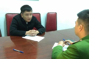 Danh tính nam thanh niên đánh học sinh lớp 11 sau va chạm giao thông ở Nghệ An