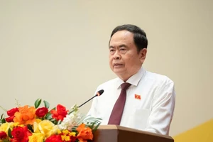 Lấy ý kiến nhân dân để sửa đổi Hiến pháp 2013, sáp nhập tỉnh