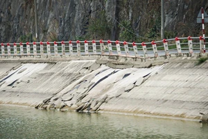 Từ phản ánh của báo Pháp luật TP.HCM, Hải Phòng chuẩn bị sửa chữa hồ nước ngọt lớn nhất đảo Cát Bà