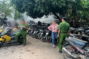 Điều tra: Nhiều 'lò' bán xe không giấy, 'bao ăn trộm ăn cắp'