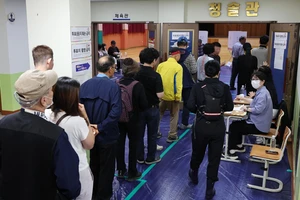 Bầu cử tổng thống Hàn Quốc: Cử tri gửi hy vọng vào lãnh đạo mới