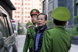 Các trường hợp tham nhũng nhưng thoát án tử hình