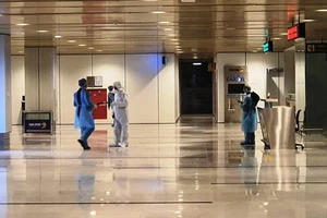 Hãng hàng không, bến xe hỗ trợ khách đổi hành trình vì dịch