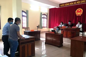 Kiện công ty bảo hiểm vì bồi thường ít