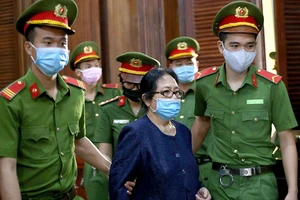 Phòng công chứng gửi chứng cứ bà Bạch Diệp thế chấp nhà