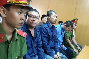 Hối lộ: Nghịch lý có người đưa, không có kẻ nhận