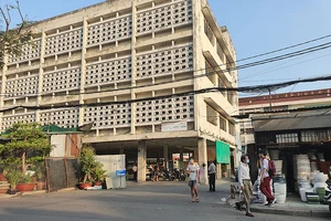 Sắp chấm dứt việc chiếm dụng đất vàng ở 419 Lê Hồng Phong