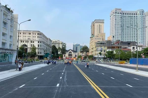 TP.HCM: Tháo dỡ xong rào chắn metro số 1 đường Lê Lợi