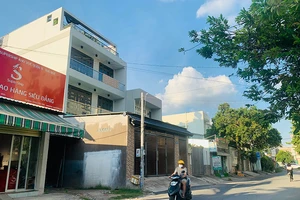 Cấp sổ hồng cho nhà xây tạm trong quy hoạch: Vẫn vướng