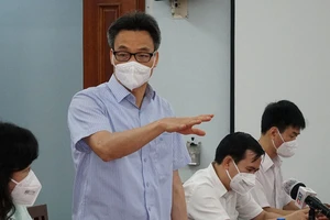 Cần bảo vệ công ty sản xuất thực phẩm lớn như tuyến đầu chống dịch