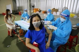 “Mình tiêm vaccine để có cơ hội sống nhiều hơn”