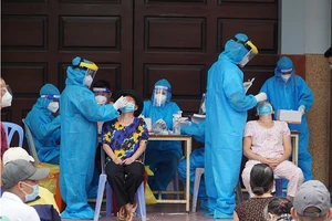 TP.HCM đạt tiến độ xét nghiệm COVID-19 thần tốc