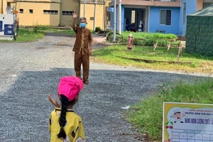 Giúp F0 vượt qua nỗi đau mất người thân