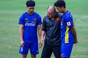 Lửa và khói ở đội tuyển Việt Nam