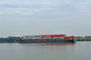 Xây mới nhiều cầu, mở nút thắt đường thủy